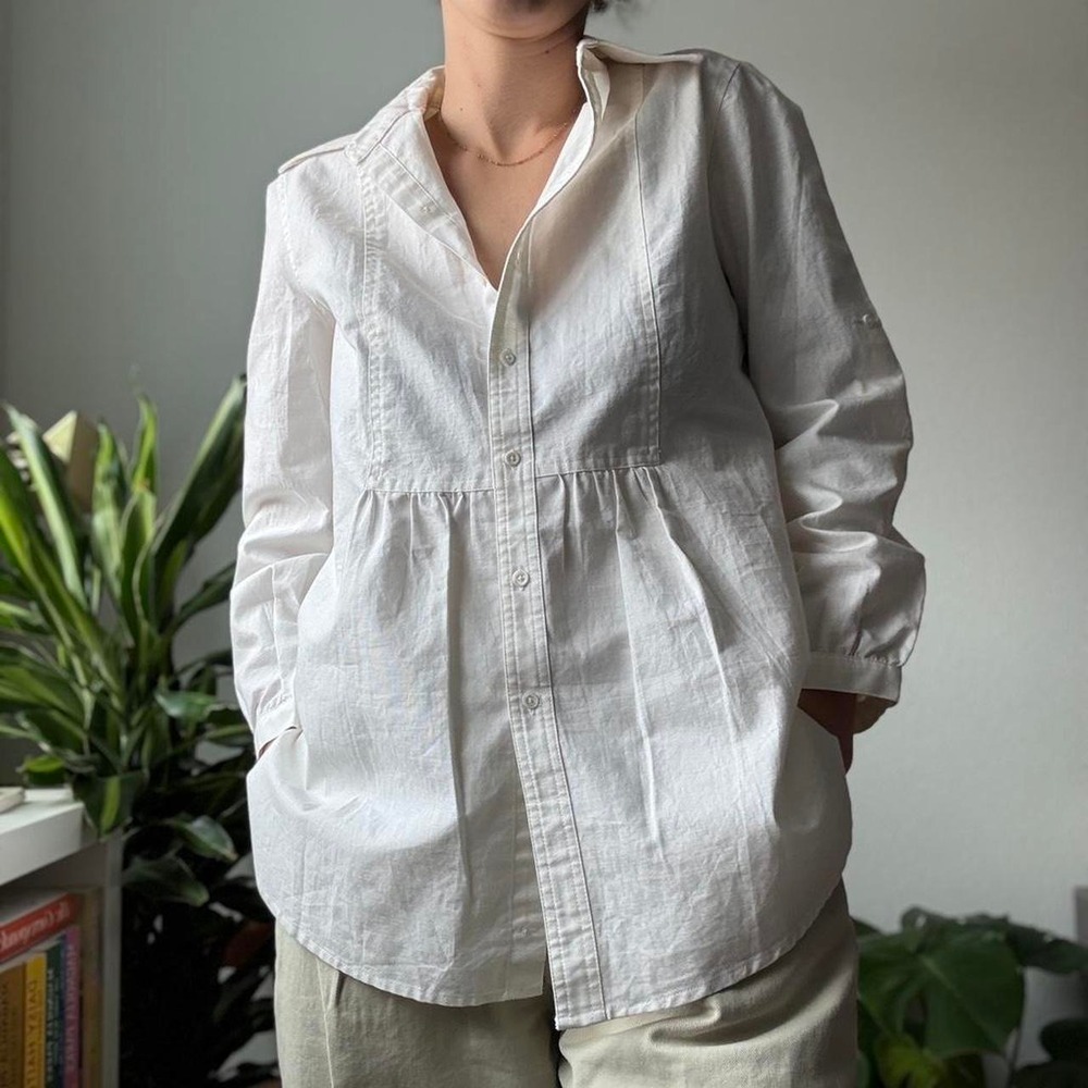 TravelSmith White Cotton Empire Waist Roll Tab Button Down Shirt Petite Small